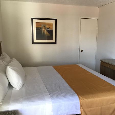 Hotel Guillen Jr Tijuana Eksteriør billede