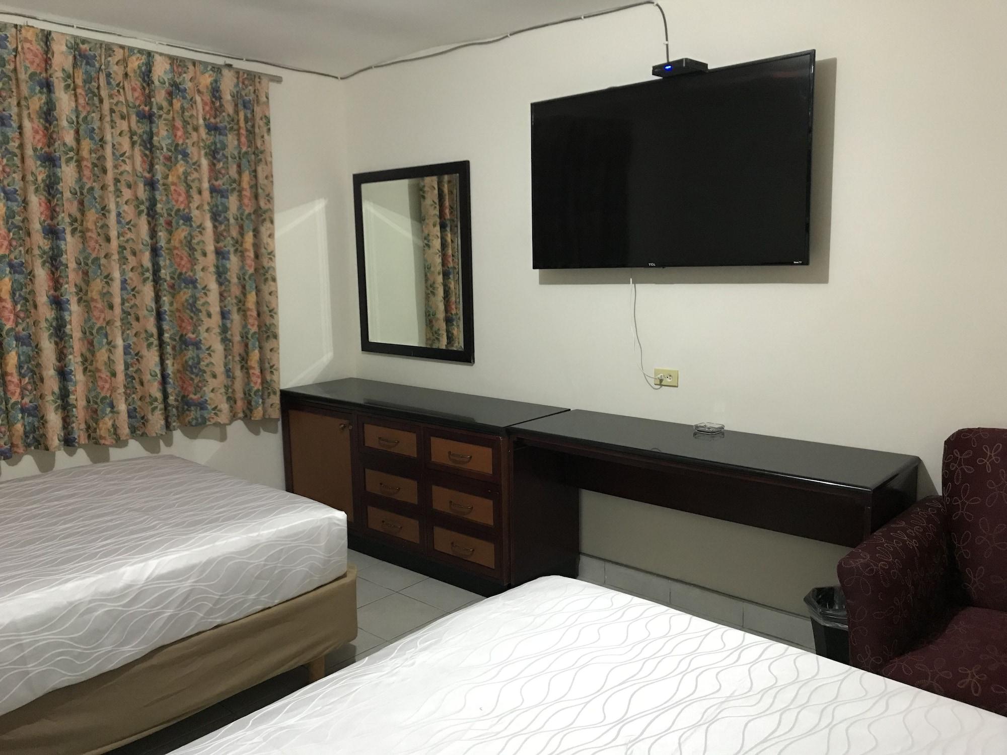 Hotel Guillen Jr Tijuana Eksteriør billede