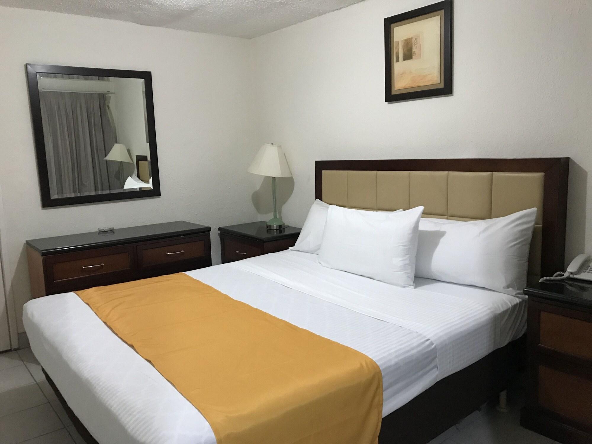 Hotel Guillen Jr Tijuana Eksteriør billede