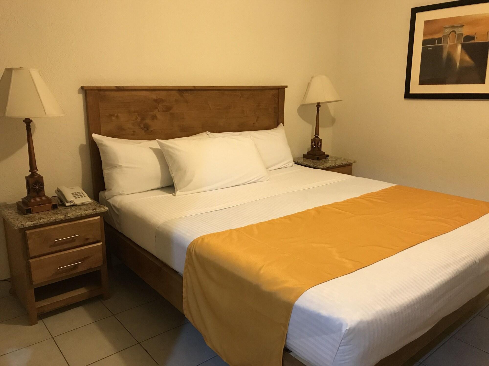 Hotel Guillen Jr Tijuana Eksteriør billede