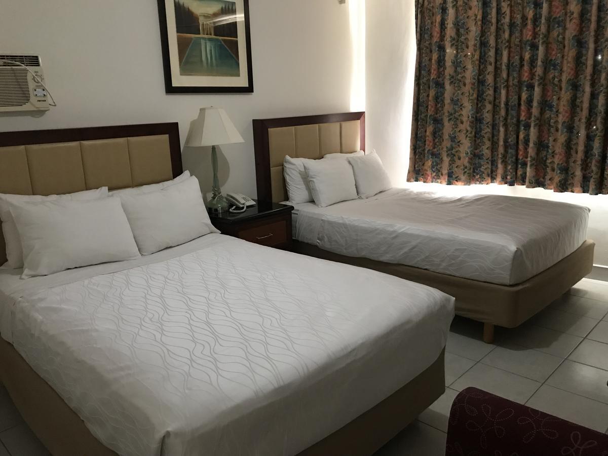 Hotel Guillen Jr Tijuana Eksteriør billede