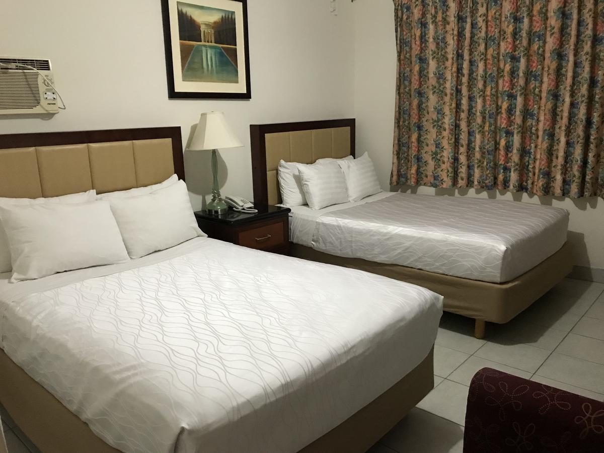 Hotel Guillen Jr Tijuana Eksteriør billede