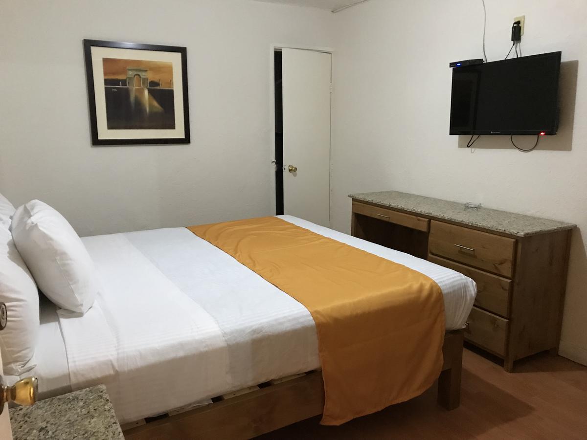 Hotel Guillen Jr Tijuana Eksteriør billede