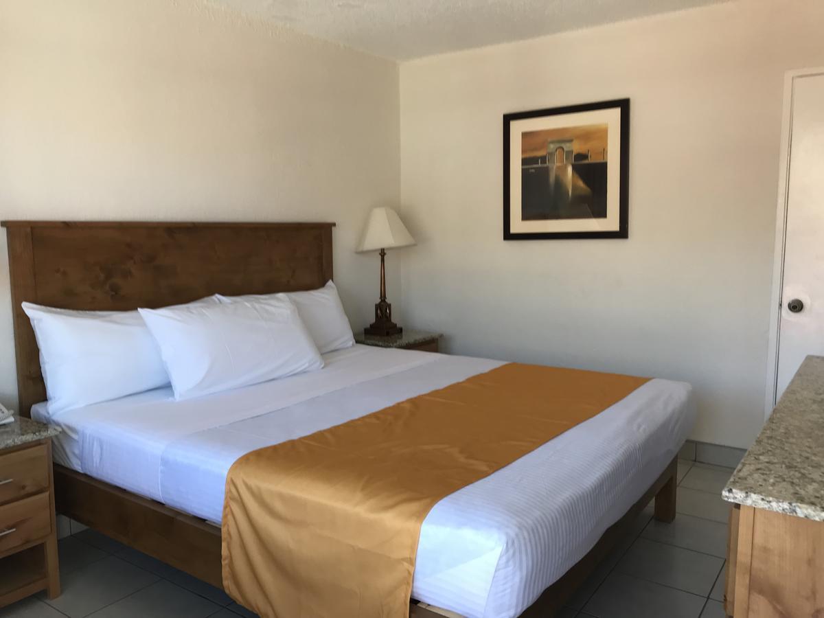 Hotel Guillen Jr Tijuana Eksteriør billede