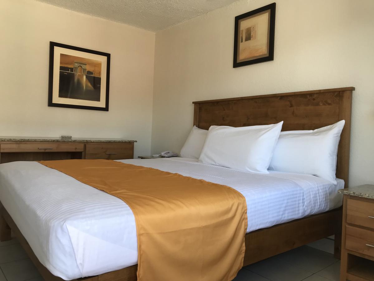 Hotel Guillen Jr Tijuana Eksteriør billede