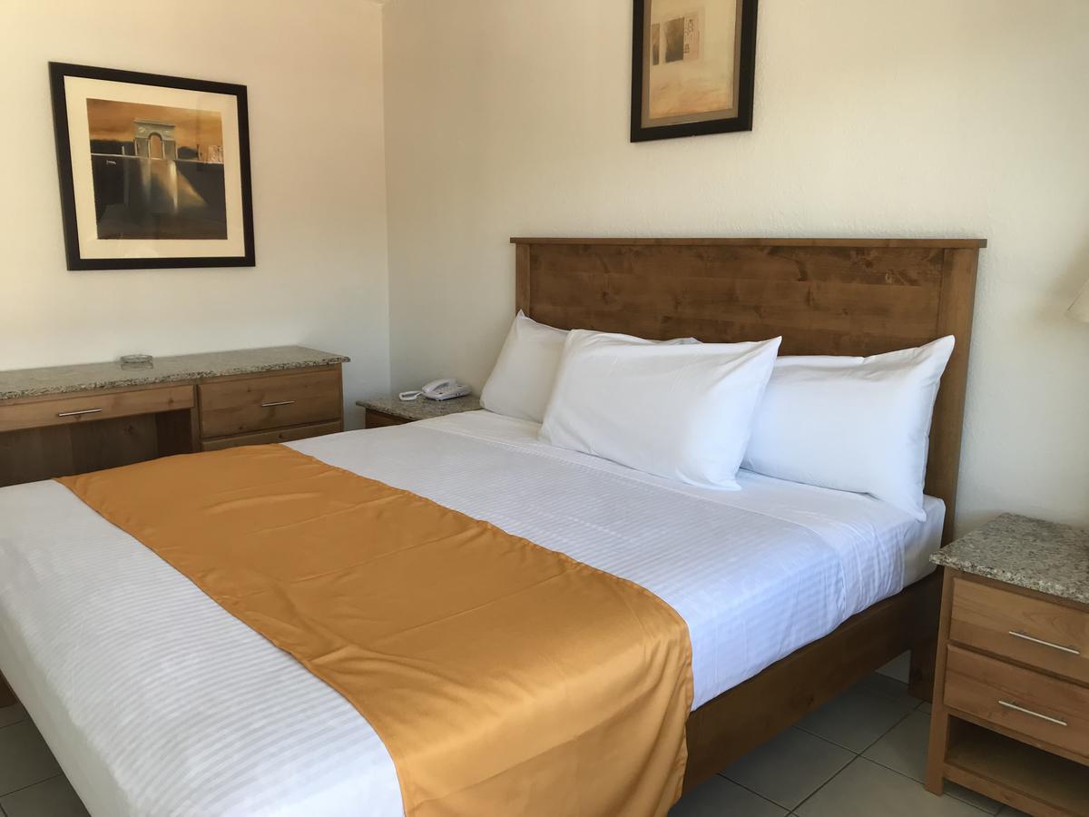 Hotel Guillen Jr Tijuana Eksteriør billede
